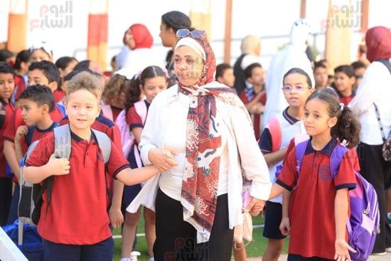 العام الدراسى الجديد اليوم بـ المدارس الدولية الخاصة والرسمية ومدارس النيل وجميع المدارس (29)