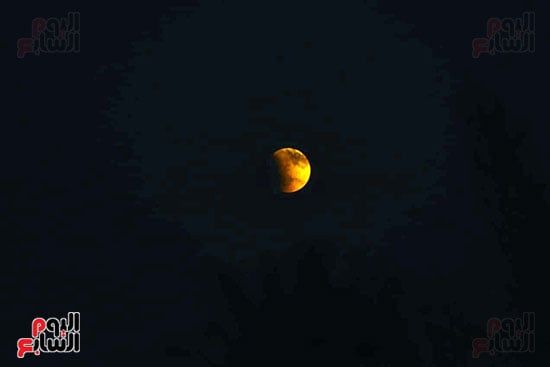 خسوف القمر (16) خسوف القمر (16)