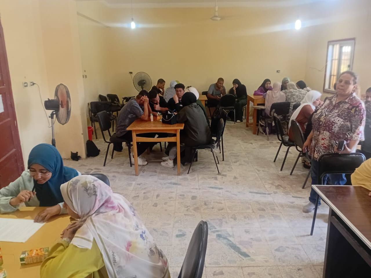 الشباب والرياضة بالأقصر تنظم مسابقة الدوري الثقافي لمراكز الشباب الشباب والرياضة بالأقصر تنظم مسابقة الدوري الثقافي لمراكز الشباب