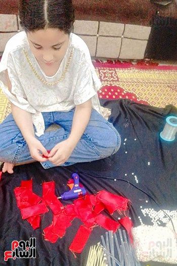 أصغر-سيدة-أعمال-بكفر-الشيخ-تصمم-بوكيهات-الورد أصغر-سيدة-أعمال-بكفر-الشيخ-تصمم-بوكيهات-الورد
