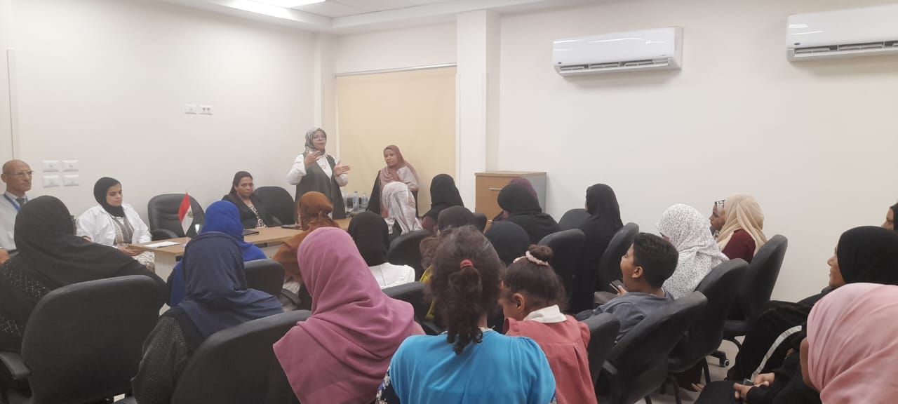 جولات مكوكية لهيئة الإعتماد والرقابة الصحية بالأقصر