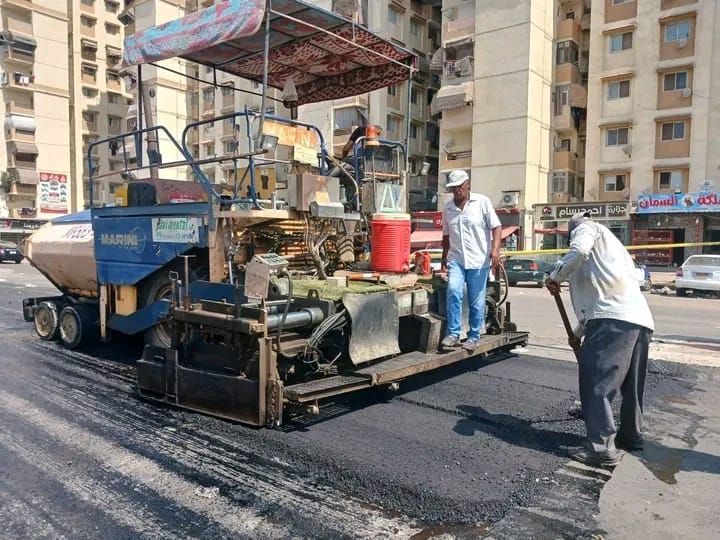 الاسفلت بالشارع الاسفلت بالشارع