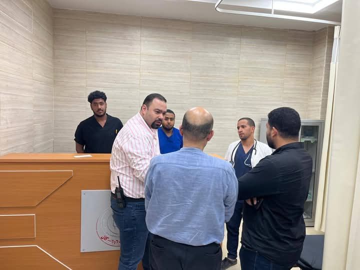 طاقم مستشفي السباعية