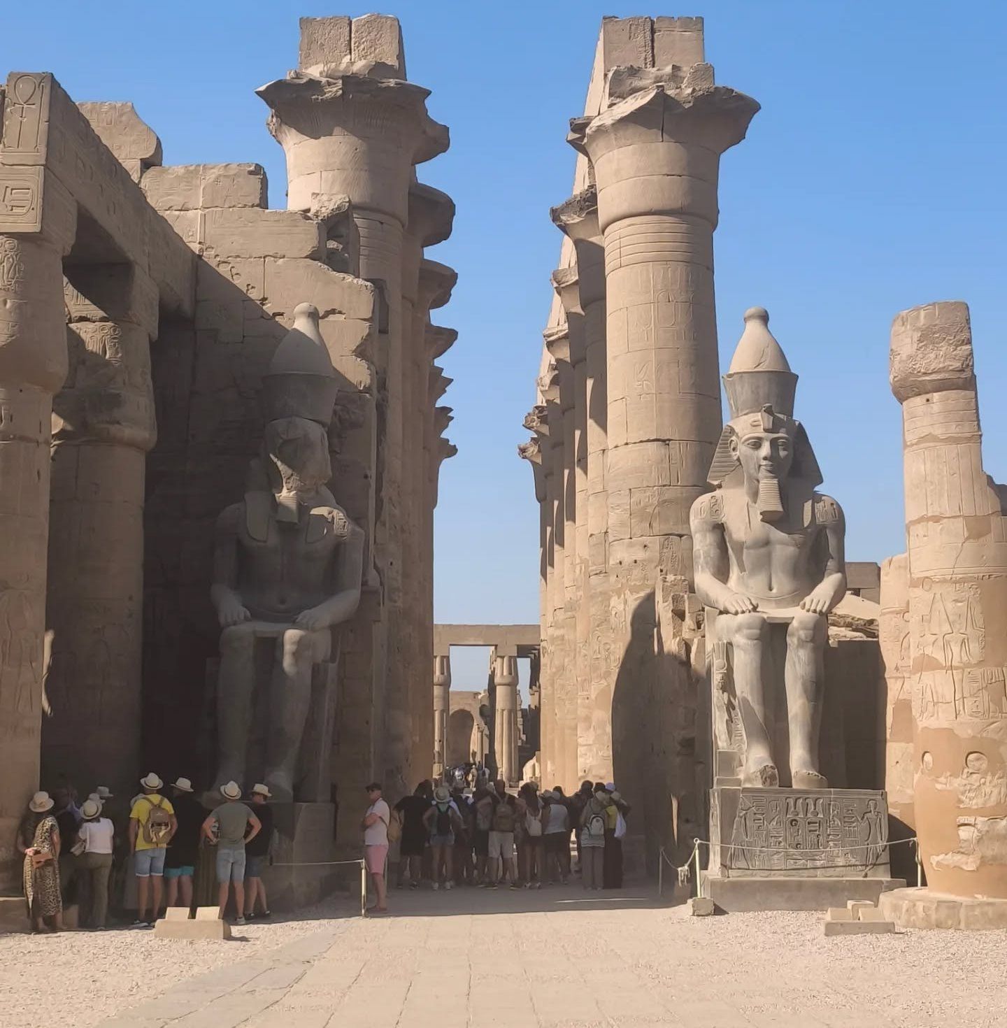 زيارات سياحية مميزة فى معبد الأقصر بكورنيش النيل