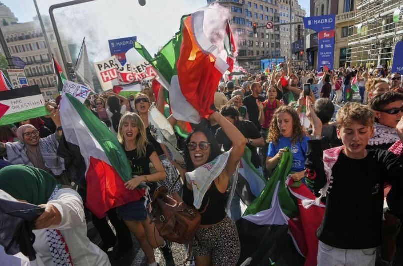 الجماهير في فلسطين الجماهير في فلسطين