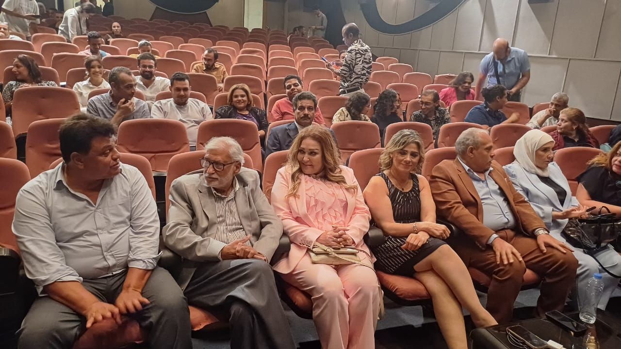 نهال عنبر ومحمد رضوان يحضرون حفل ختام مهرجان بردية السينمائى (2) نهال عنبر ومحمد رضوان يحضرون حفل ختام مهرجان بردية السينمائى (2)
