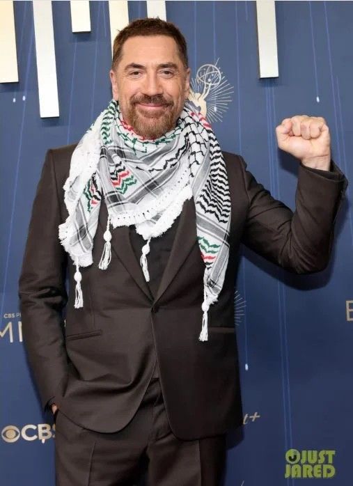 حفل Emmy Awards (3) حفل Emmy Awards (3)