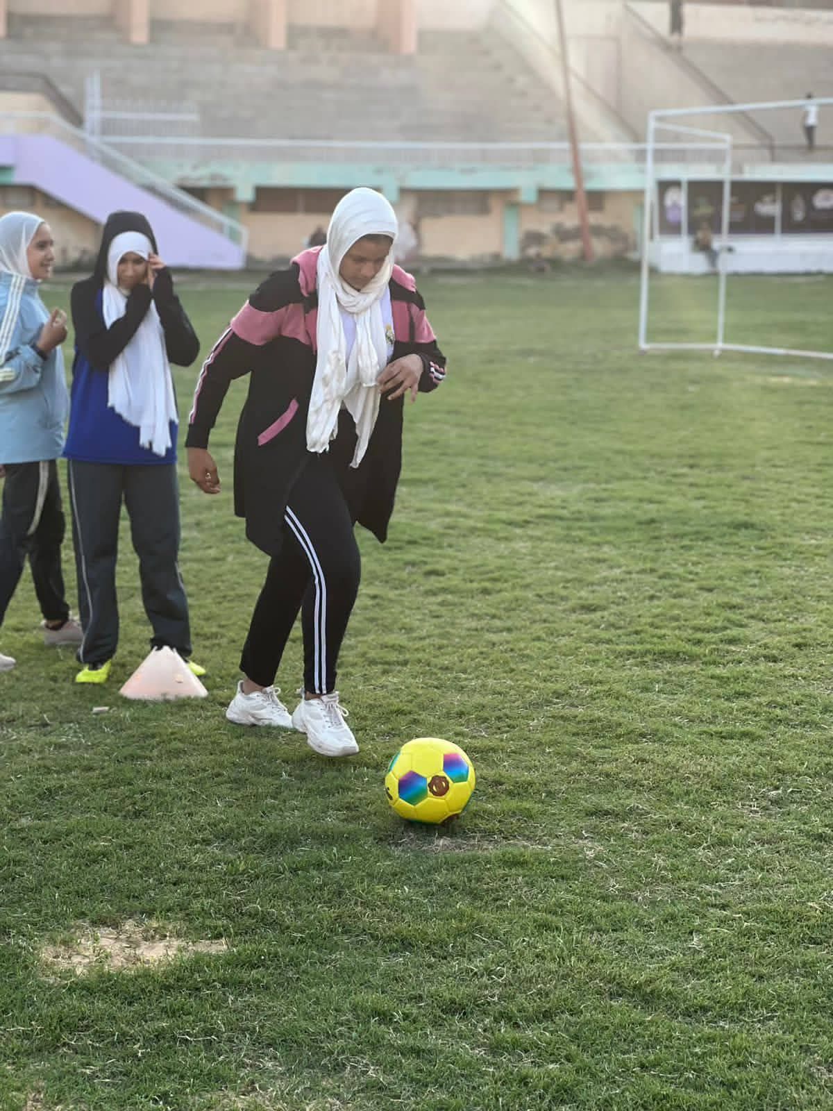 الأطفال والبنات المشاركات فى المبادرة (8) الأطفال والبنات المشاركات فى المبادرة (8)