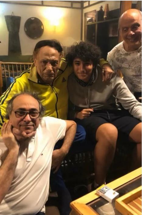 اكرم السعدني ينشر صورة مع عادل امام اكرم السعدني ينشر صورة مع عادل امام
