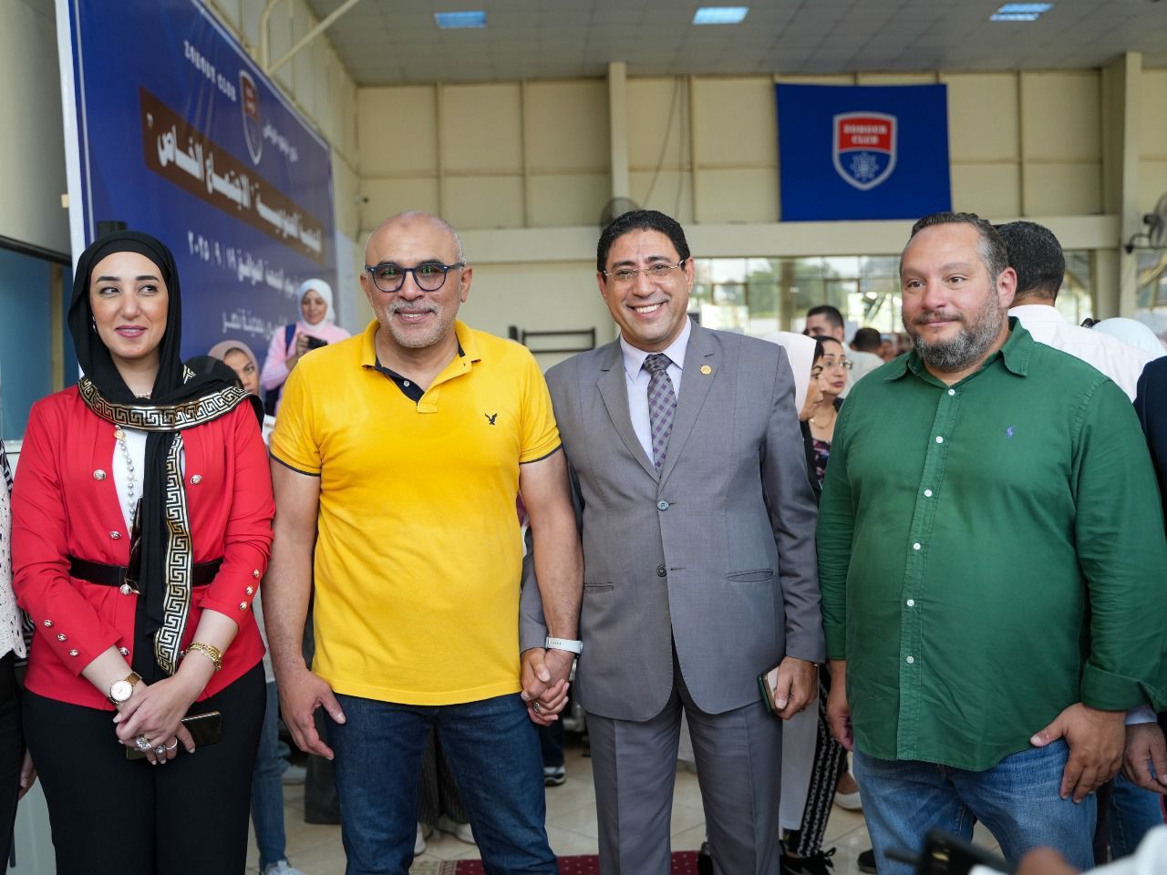 الدمرداش رئيس الزهور الدمرداش رئيس الزهور