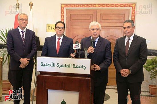 مؤتمر صحفى على هامش افتتاح العام الجامعى من جامعة القاهرة الأهلية (5) مؤتمر صحفى على هامش افتتاح العام الجامعى من جامعة القاهرة الأهلية (5)