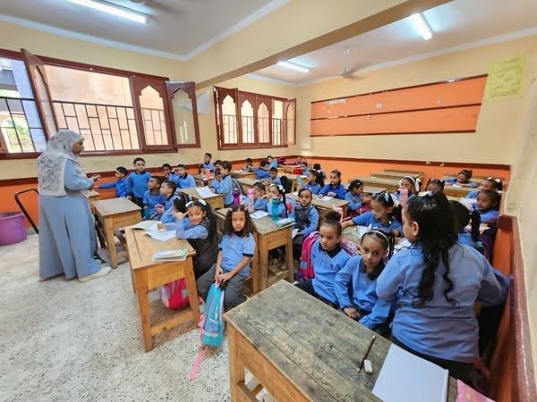 بداية العام الدراسي فى المعاهد الأزهرية بالأقصر بداية العام الدراسي فى المعاهد الأزهرية بالأقصر