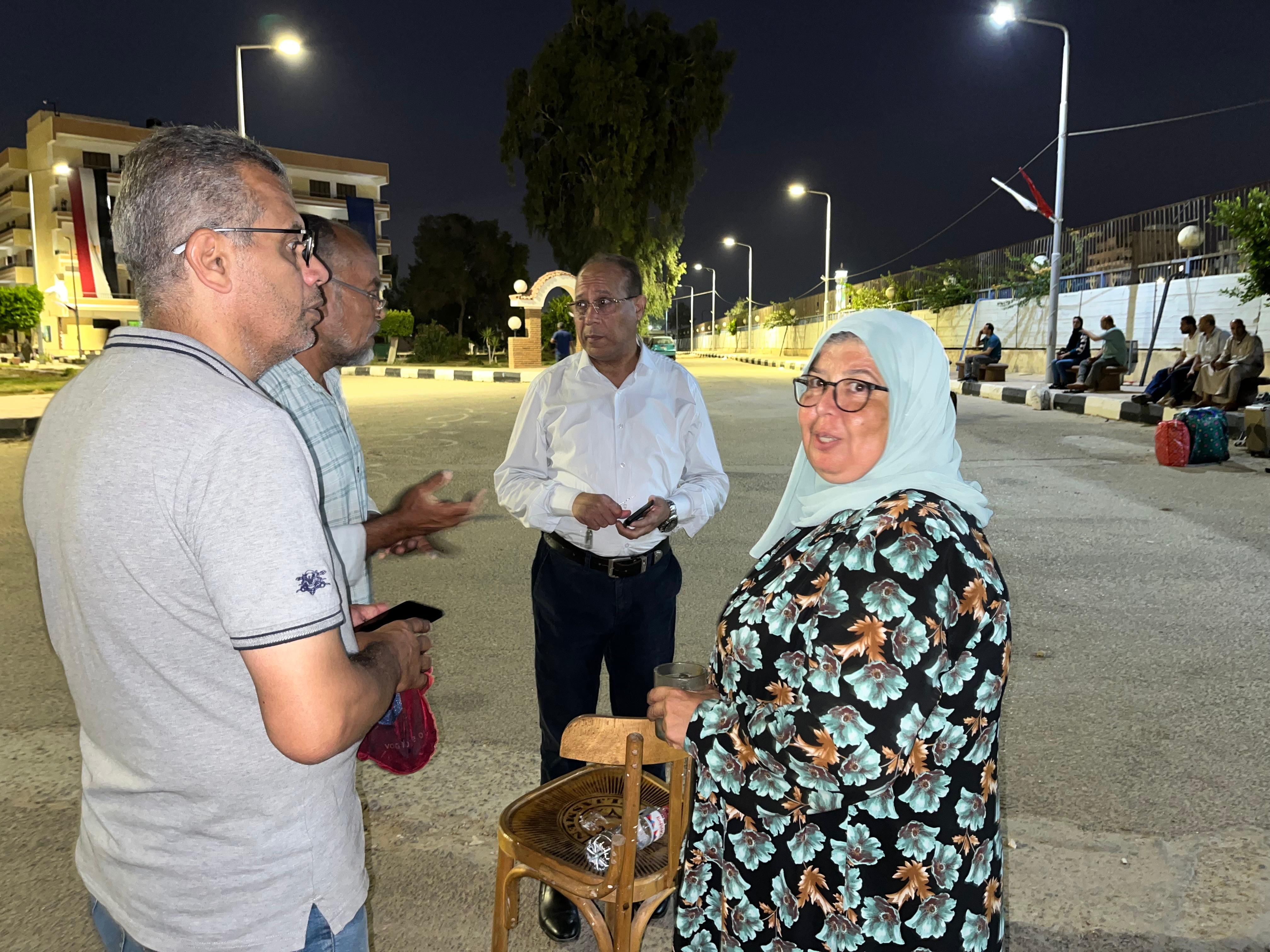 رئيس جامعة قناة السويس يتابع تسكين الطلاب بالمدن الجامعية (1) رئيس جامعة قناة السويس يتابع تسكين الطلاب بالمدن الجامعية (1)
