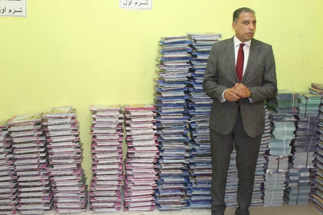 وكيل الوزارة والكتب الدراسية وكيل الوزارة والكتب الدراسية