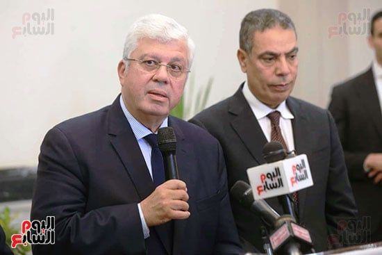 مؤتمر صحفى على هامش افتتاح العام الجامعى من جامعة القاهرة الأهلية (14) مؤتمر صحفى على هامش افتتاح العام الجامعى من جامعة القاهرة الأهلية (14)
