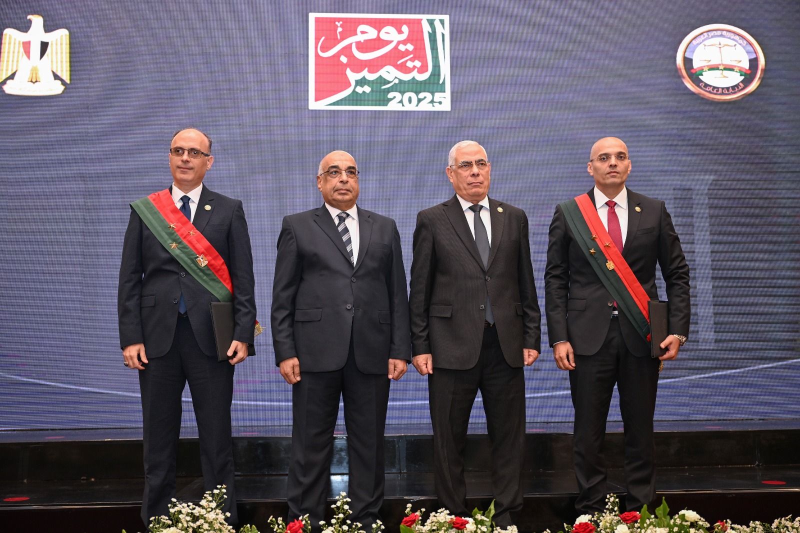 تكريم أعضاء النيابة العامة وموظفيها المتميزين 3