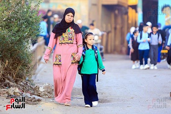 بدء الدراسة بالجيزة (2) بدء الدراسة بالجيزة (2)