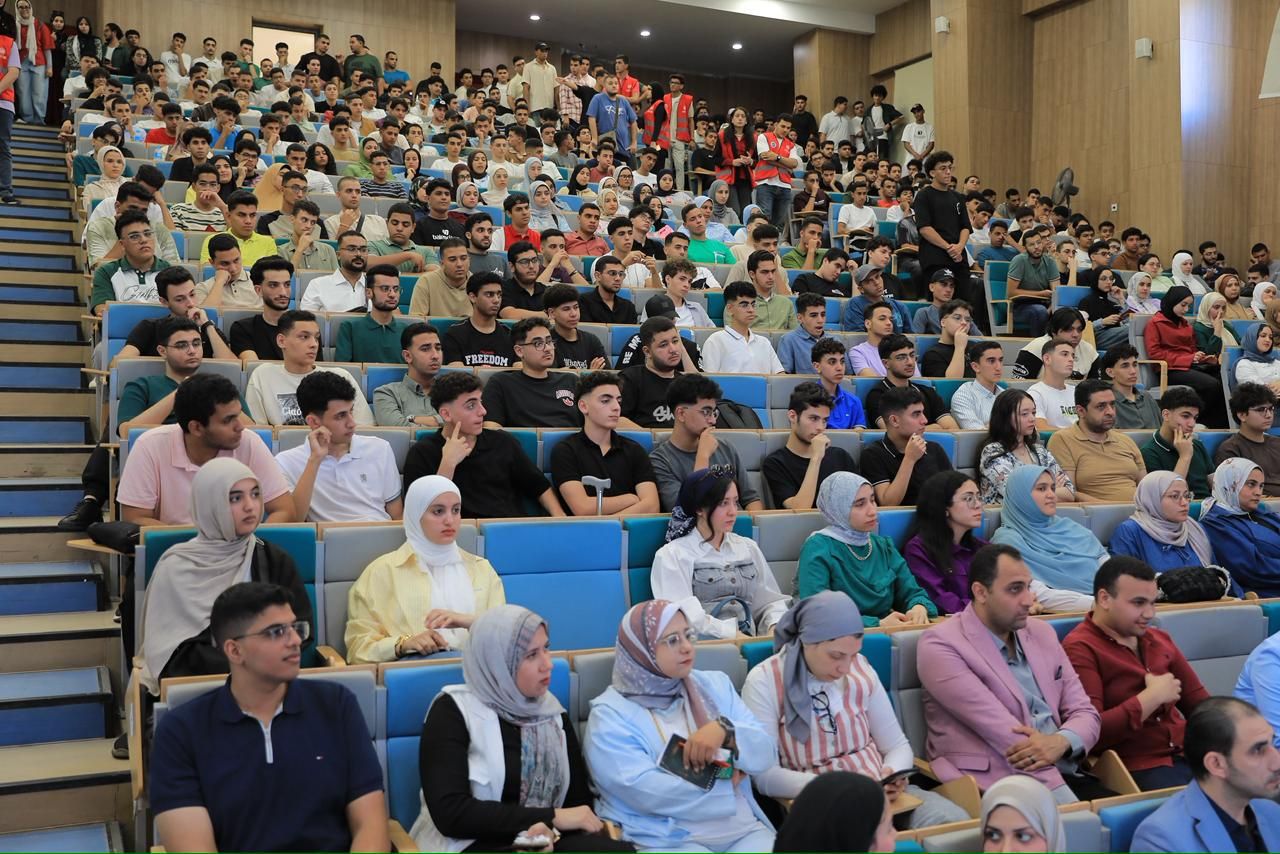 الترحيب بالطلاب الترحيب بالطلاب