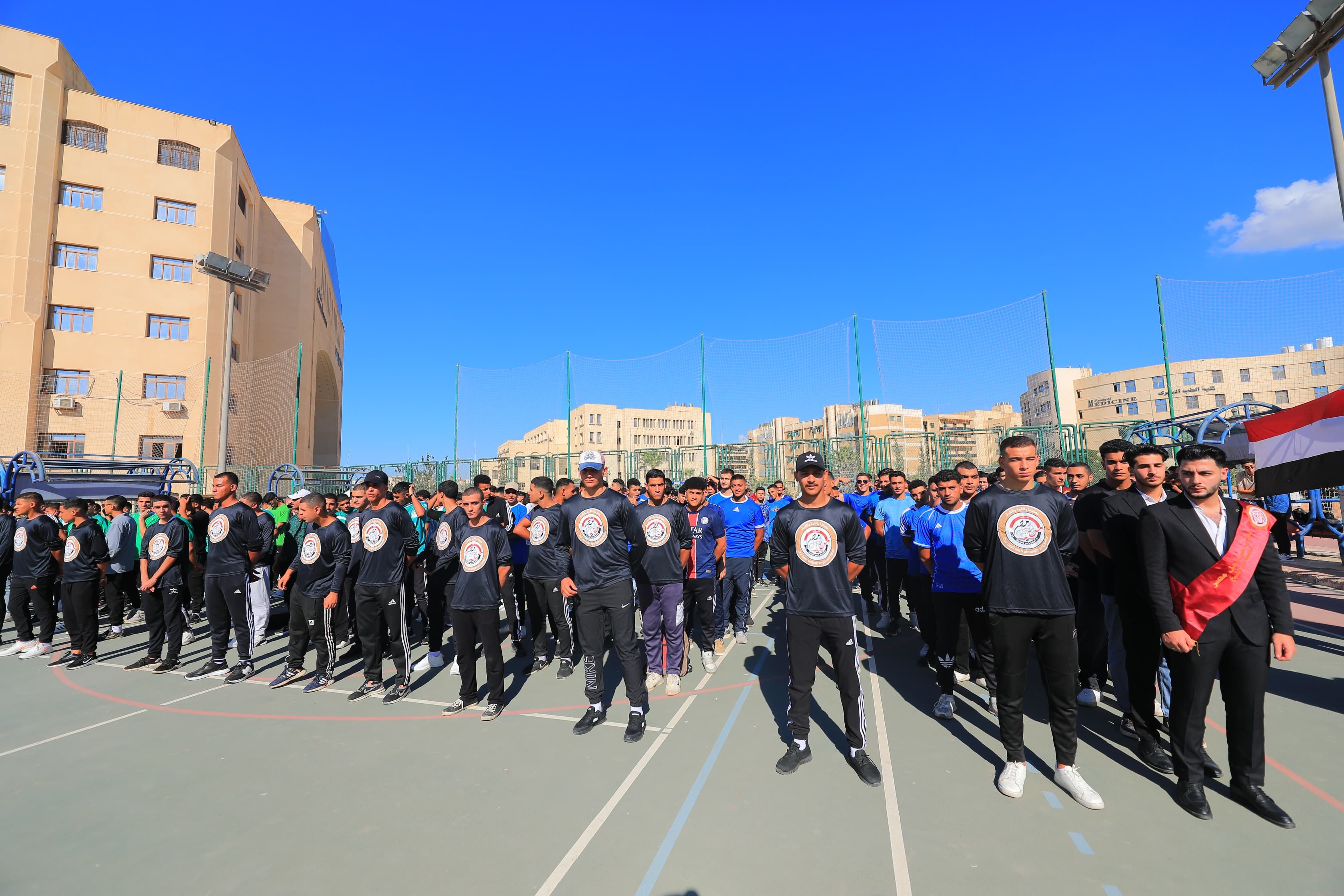 طلاب جامعة كفر الشيخ يحييون العلم طلاب جامعة كفر الشيخ يحييون العلم