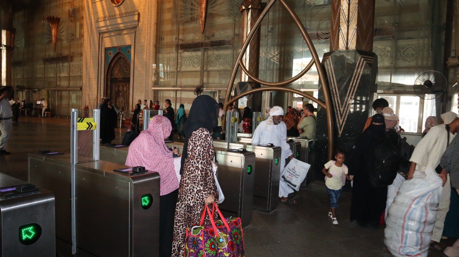 انتقال السودانيين