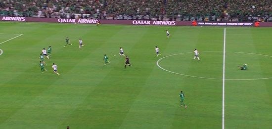 الشوط الثانى من مباراة بيراميز والأهلى السعودى