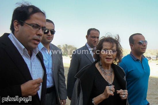 جانب من زيارة كلوديا كاردينالى للآثار المصرية