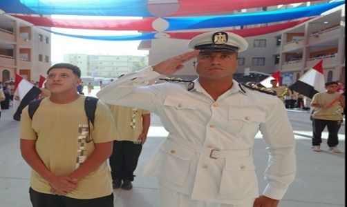 وزارة الداخلية تصطحب أبناء الشهداء إلى المدارس (8)