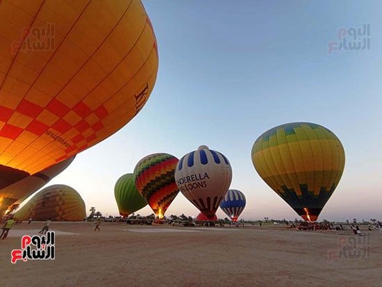 لحظات-تحليق-البالونات-الطائر-فى-غرب-الأقصر