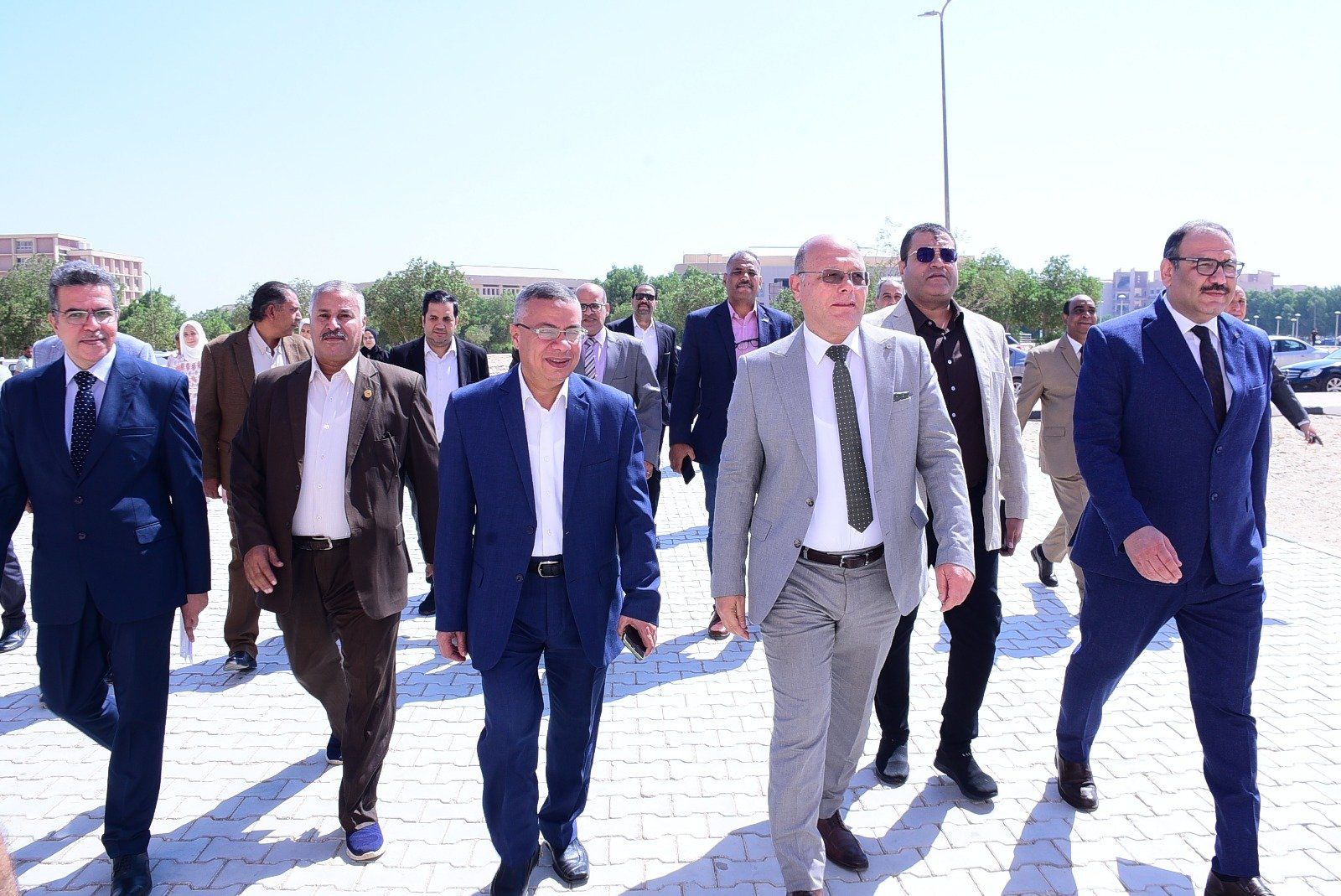 جولة بالجامعة الاهلية