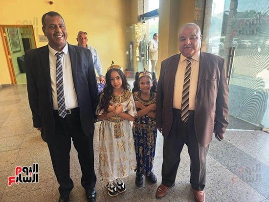 قيادات-تعليم-الأقصر-خلال-بهجة-الأطفال-بمعابد-الكرنك