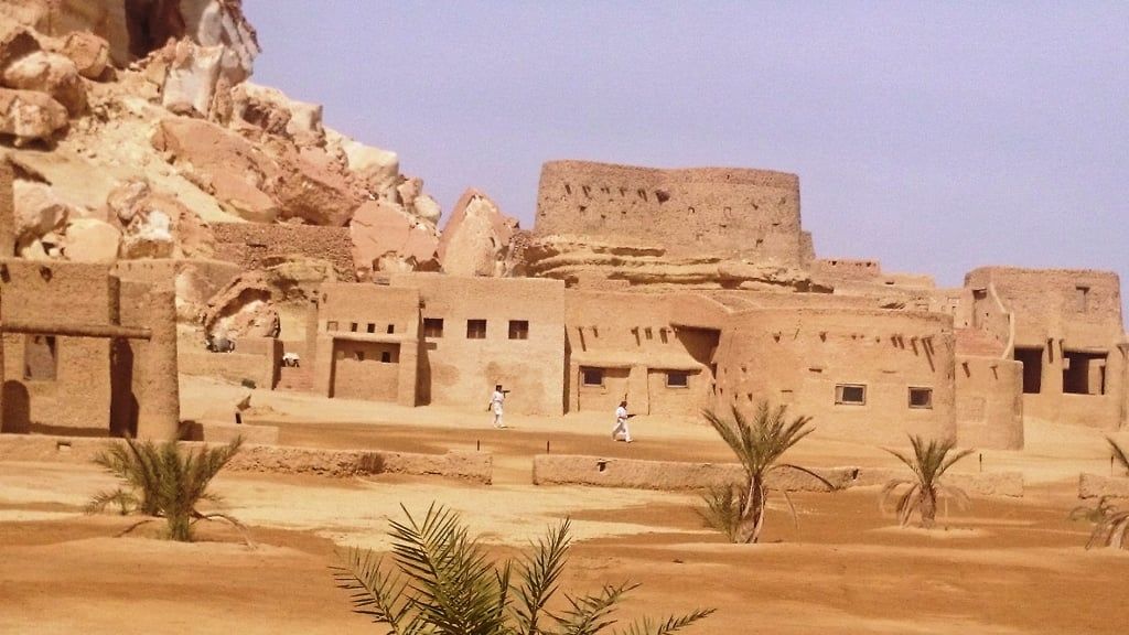 احد اشهر واغلى فنادق سيوة على الطراز البيئي