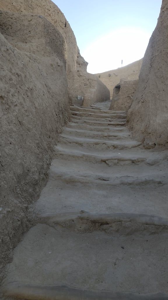 مدخل قلعة شالي الأثرية