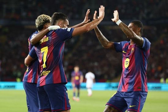 احتفال لاعبى برشلونة