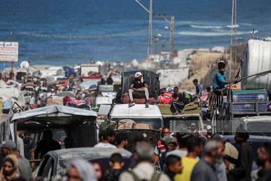 جيش الاحتلال لسكان مدينة غزة الانتقال جنوبًا جيش الاحتلال لسكان مدينة غزة الانتقال جنوبًا