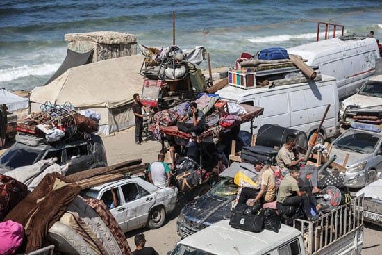 معاناة النزوح فى قطاع غزة معاناة النزوح فى قطاع غزة