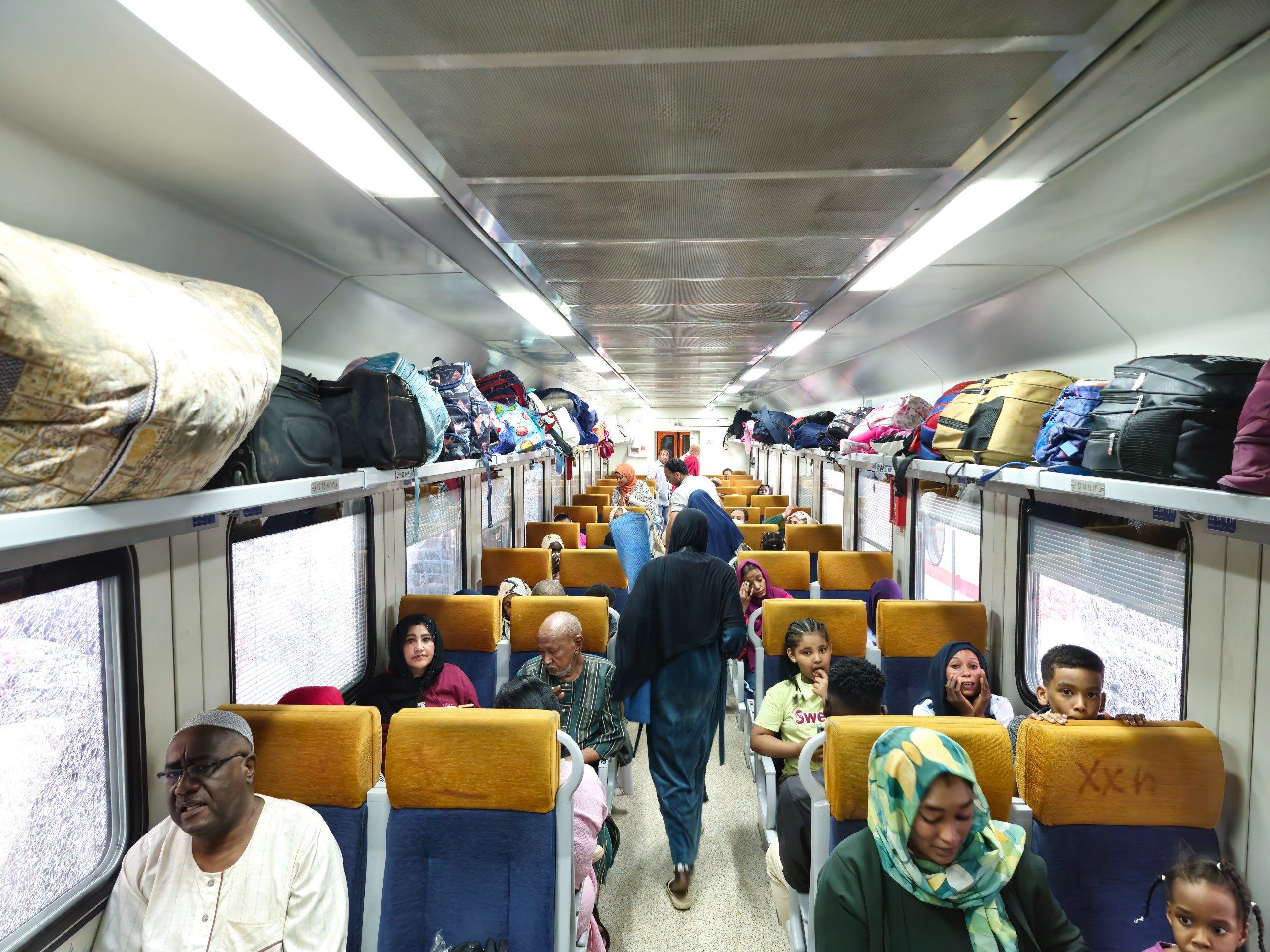 قطار عودة السودانييم قطار عودة السودانييم