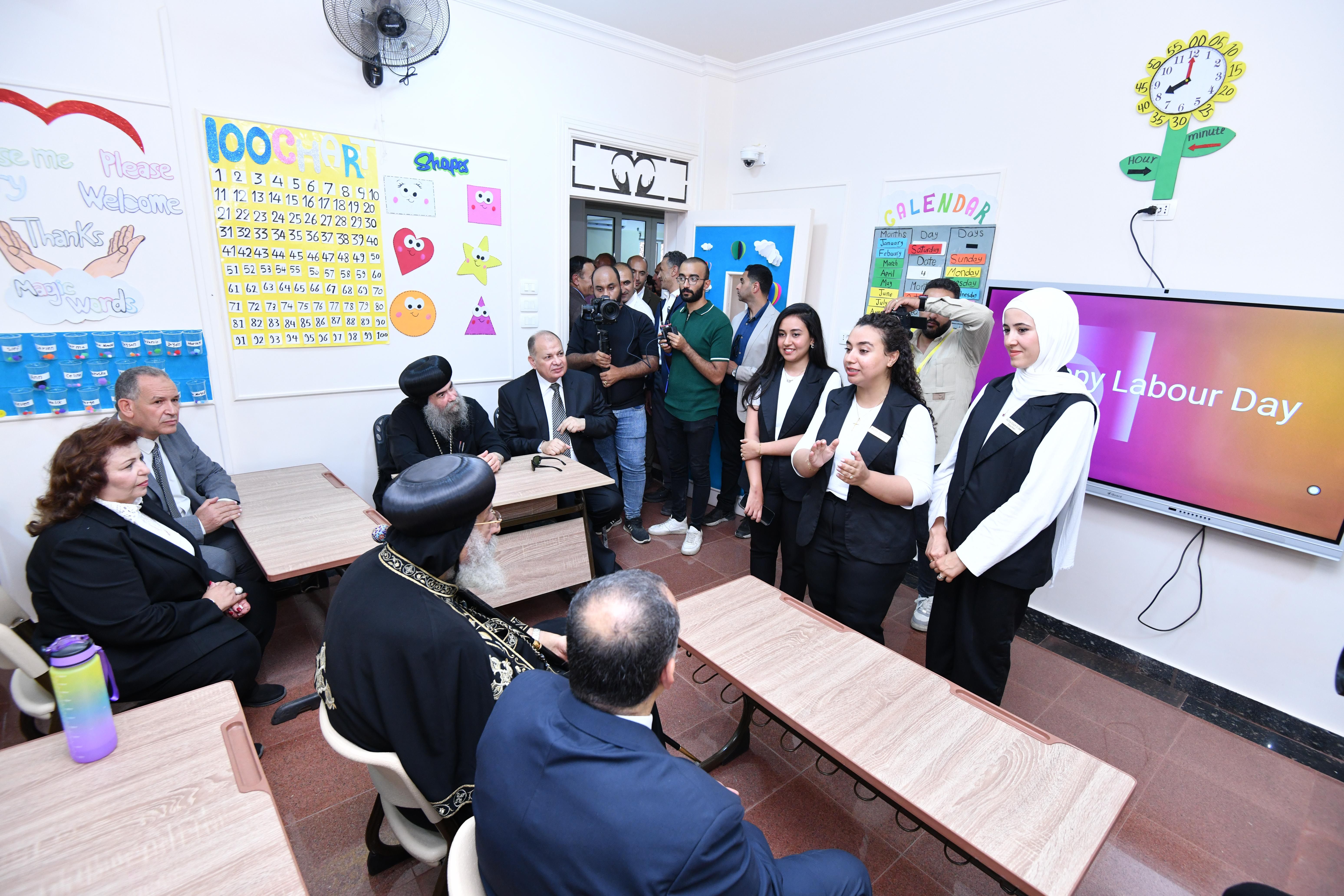 زيارة البابا (1) زيارة البابا (1)