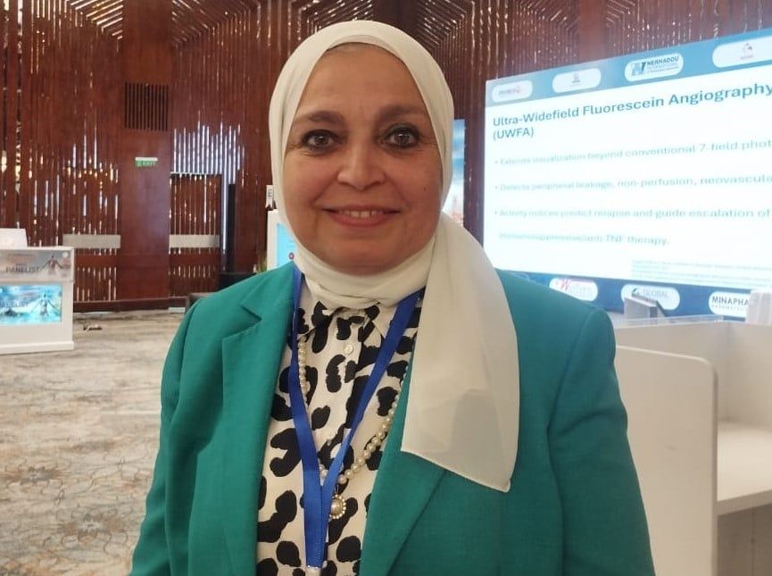 د منى امين د منى امين