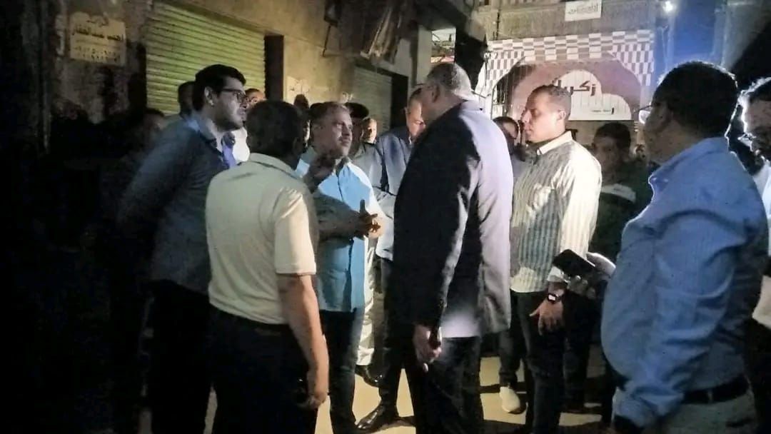 انهيار منزل (1)