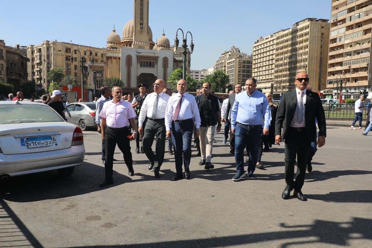 جولة محافظ القاهرة بميدان رمسيس (6) جولة محافظ القاهرة بميدان رمسيس (6)