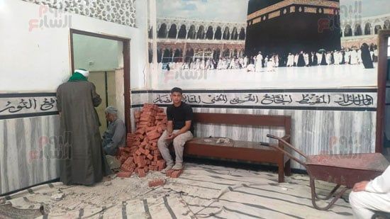 بناء-ضريح-للدكتور-أحمد-عمر-هاشم-بجوار-جده-بمسقط-رأسه-فى-الزقازيق-(2)