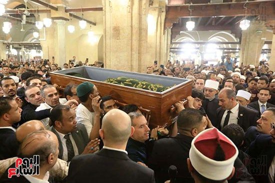 تشييع جنازة الدكتور أحمد عمر هاشم (1) تشييع جنازة الدكتور أحمد عمر هاشم (1)