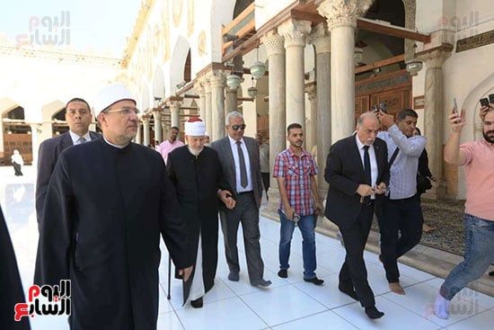 جنازة أحمد عمر هاشم (5) جنازة أحمد عمر هاشم (5)