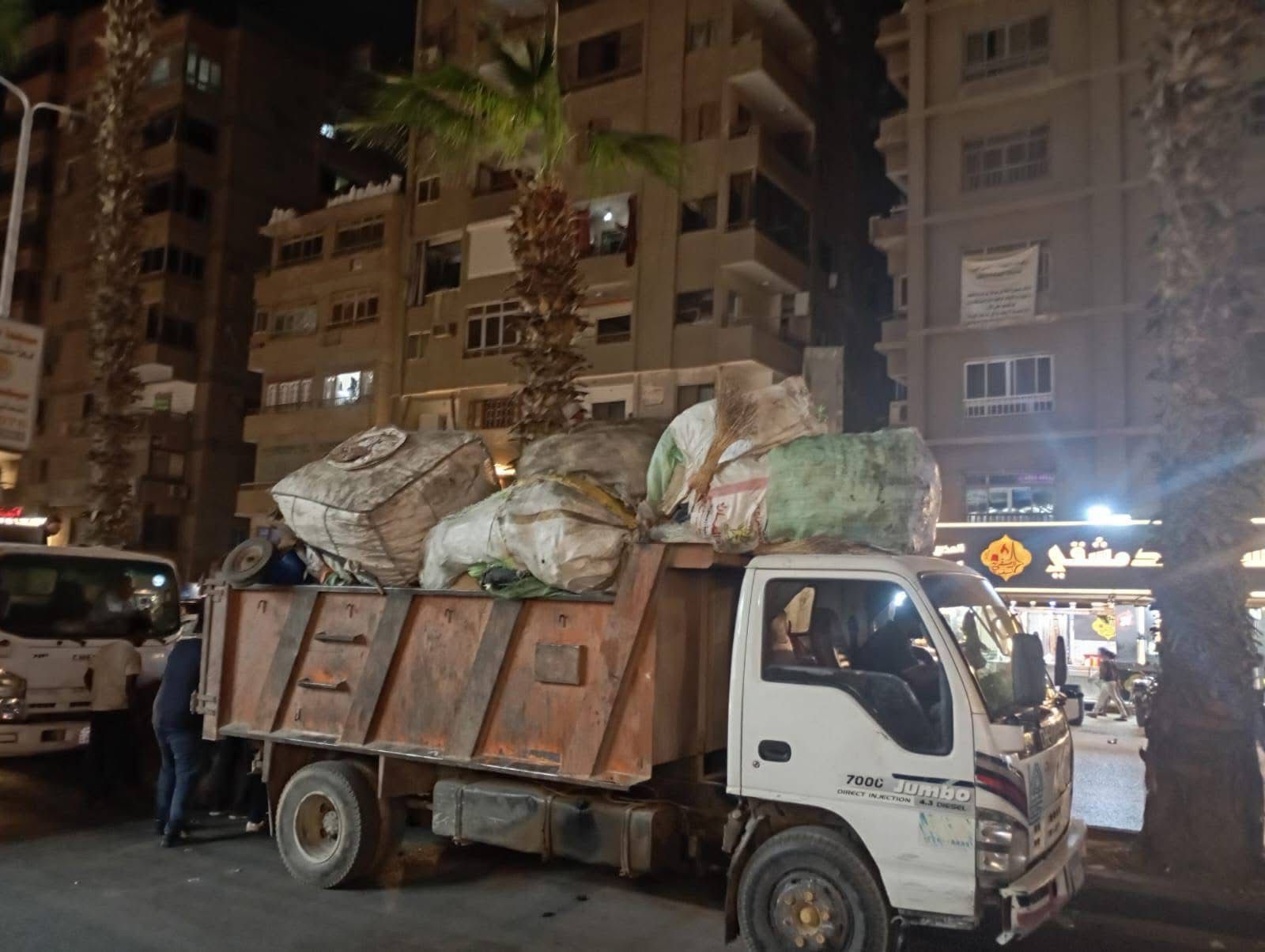 ضبط الفريزة والعربات الكارو بشارع فيصل نطاق بولاق الدكرور والعمرانية (5) ضبط الفريزة والعربات الكارو بشارع فيصل نطاق بولاق الدكرور والعمرانية (5)