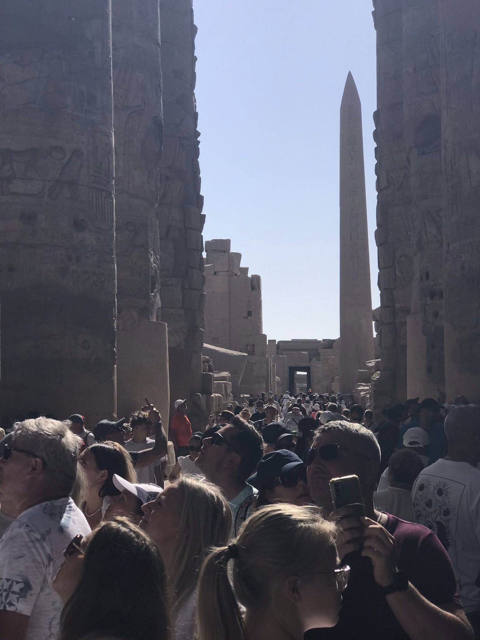 الزيارات السياحية الكبيرة فى المعابد