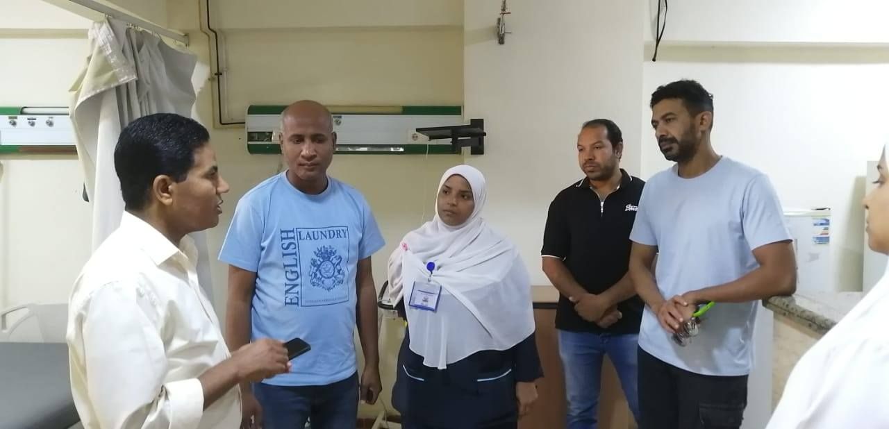 مناقشة إعادة تشغيل العناية المركزة بمستشفى القرنة المركزي مناقشة إعادة تشغيل العناية المركزة بمستشفى القرنة المركزي