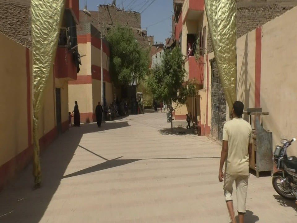 محافظ أسيوط يفتتح منطقة المصلى بعد التطوير (1) محافظ أسيوط يفتتح منطقة المصلى بعد التطوير (1)