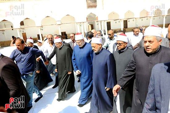 جنازة أحمد عمر هاشم (2) جنازة أحمد عمر هاشم (2)