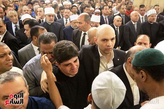 تشييع جنازة الدكتور أحمد عمر هاشم (7) تشييع جنازة الدكتور أحمد عمر هاشم (7)
