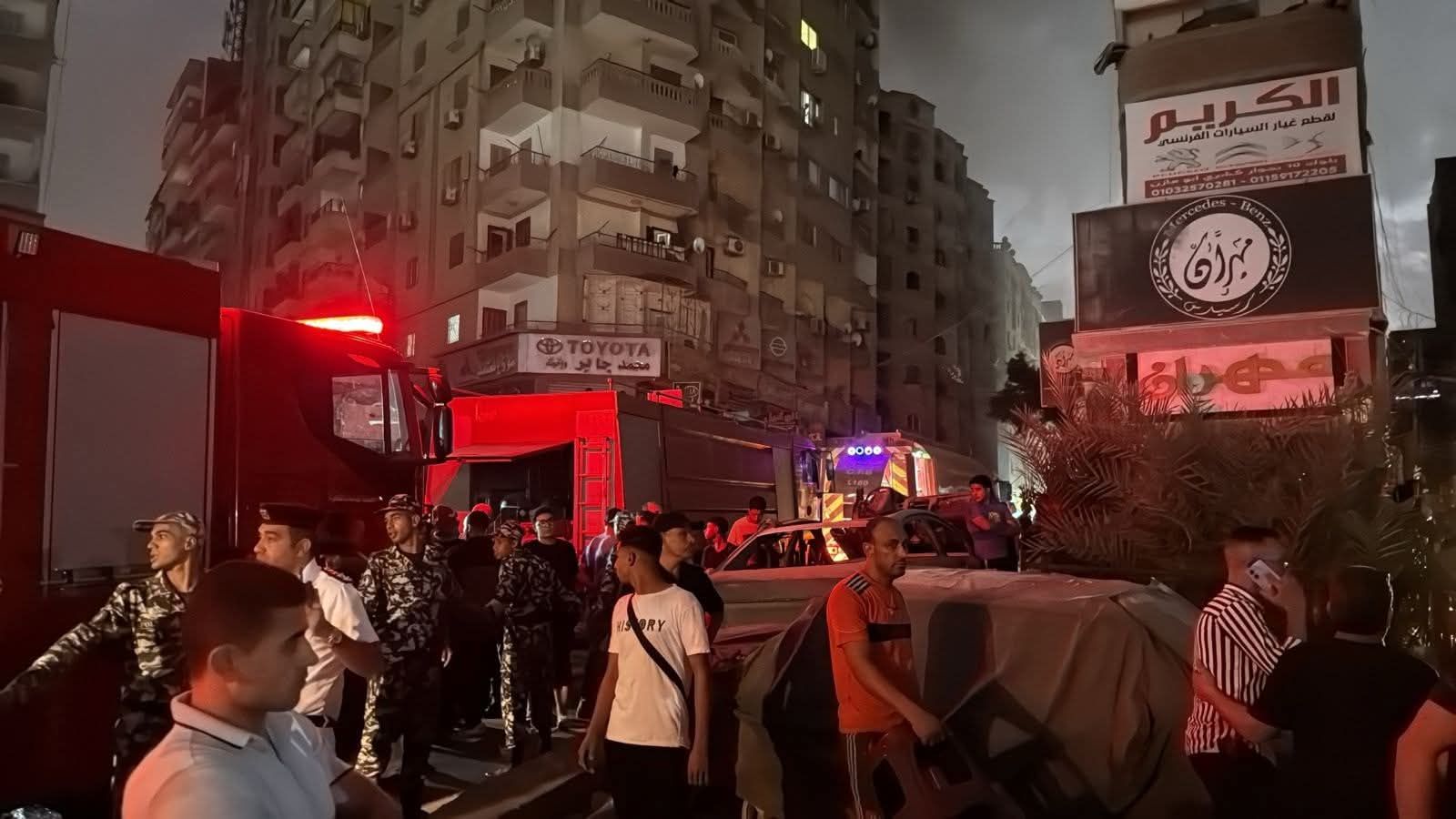 قيادات الأمن ومحافظة القاهرة فى موقع الحريق (4)